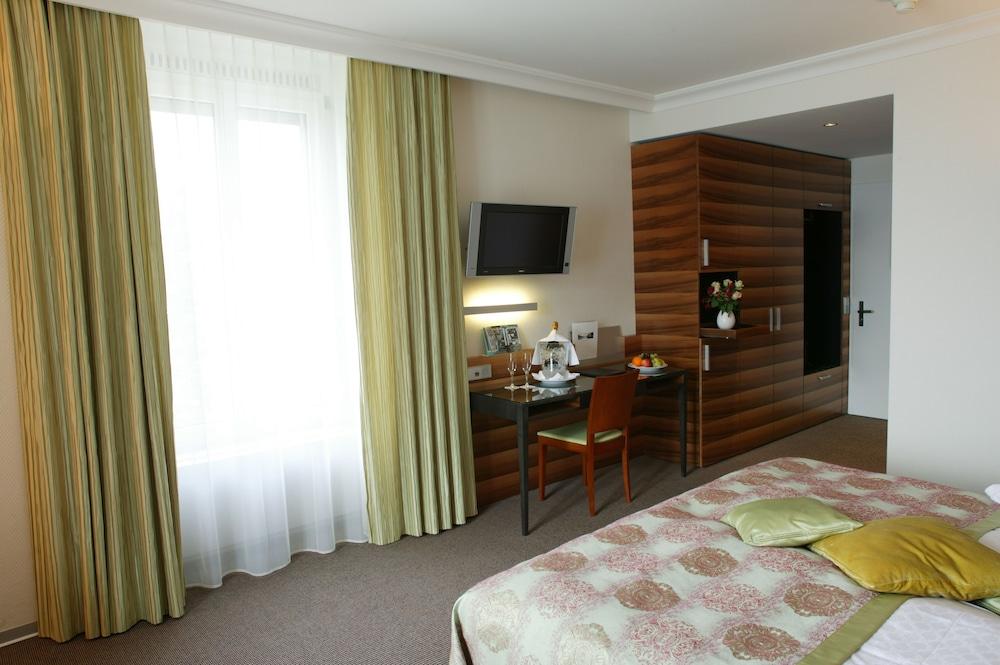 Seehotel Waldstaetterhof Swiss Quality Бруннен Экстерьер фото